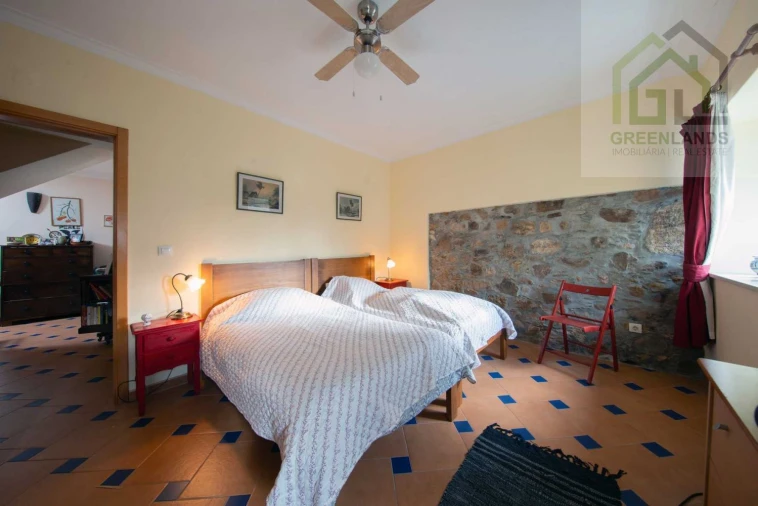 Moradia T8 para Venda em Serpins Foto 48