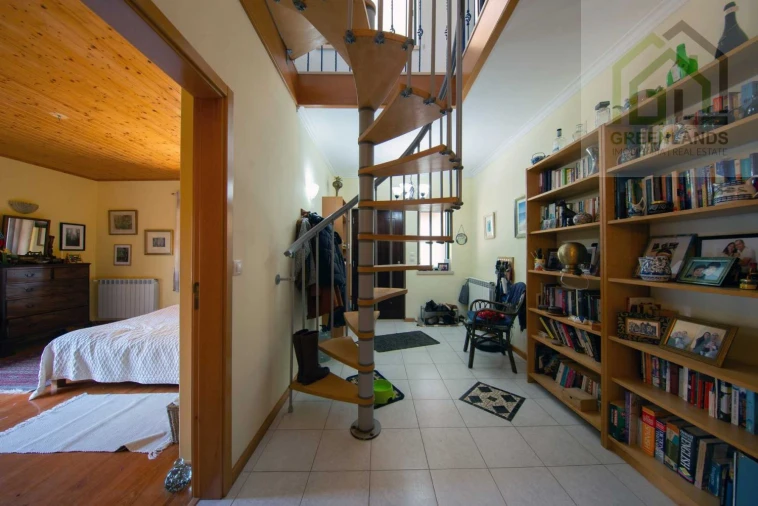 Moradia T8 para Venda em Serpins Foto 55