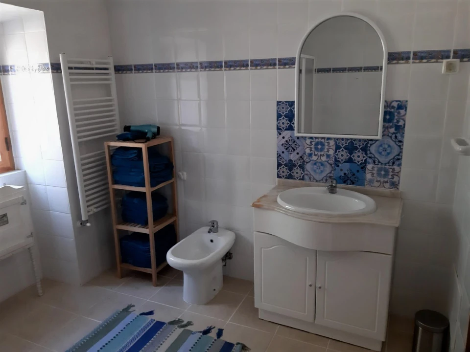 Moradia T5 para Venda em Chãos Foto 8