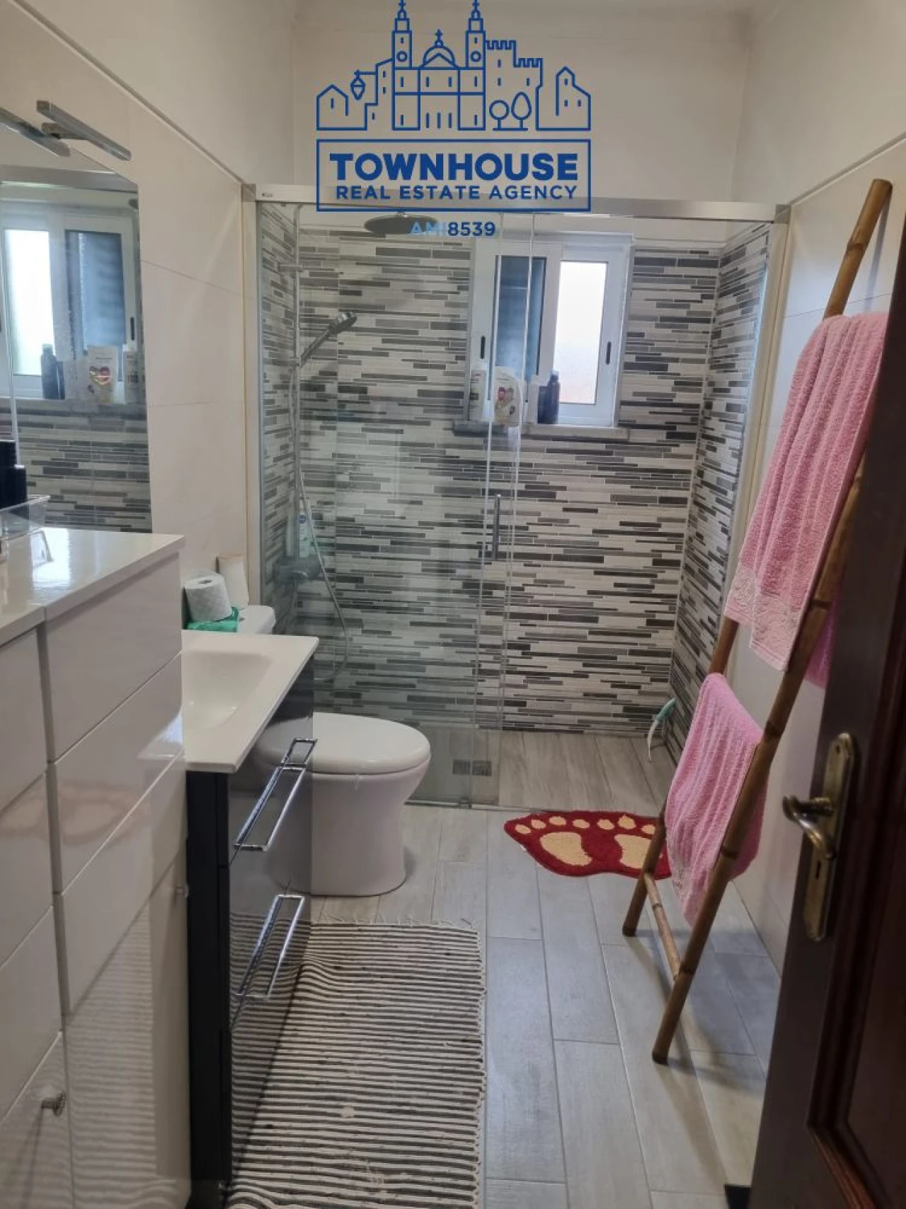 Moradia T2 para Venda em Sesimbra (Castelo) Foto 23