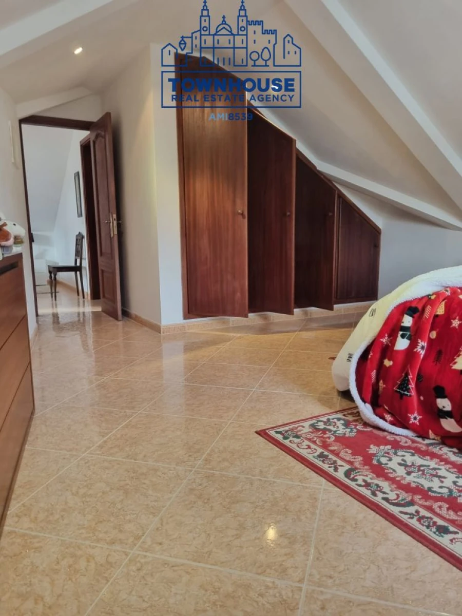 Moradia T2 para Venda em Sesimbra (Castelo) Foto 22