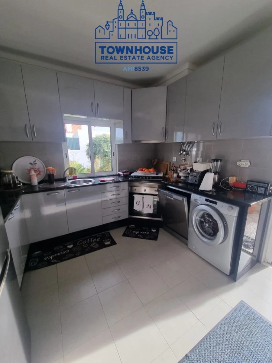 Moradia T2 para Venda em Sesimbra (Castelo) Foto 13