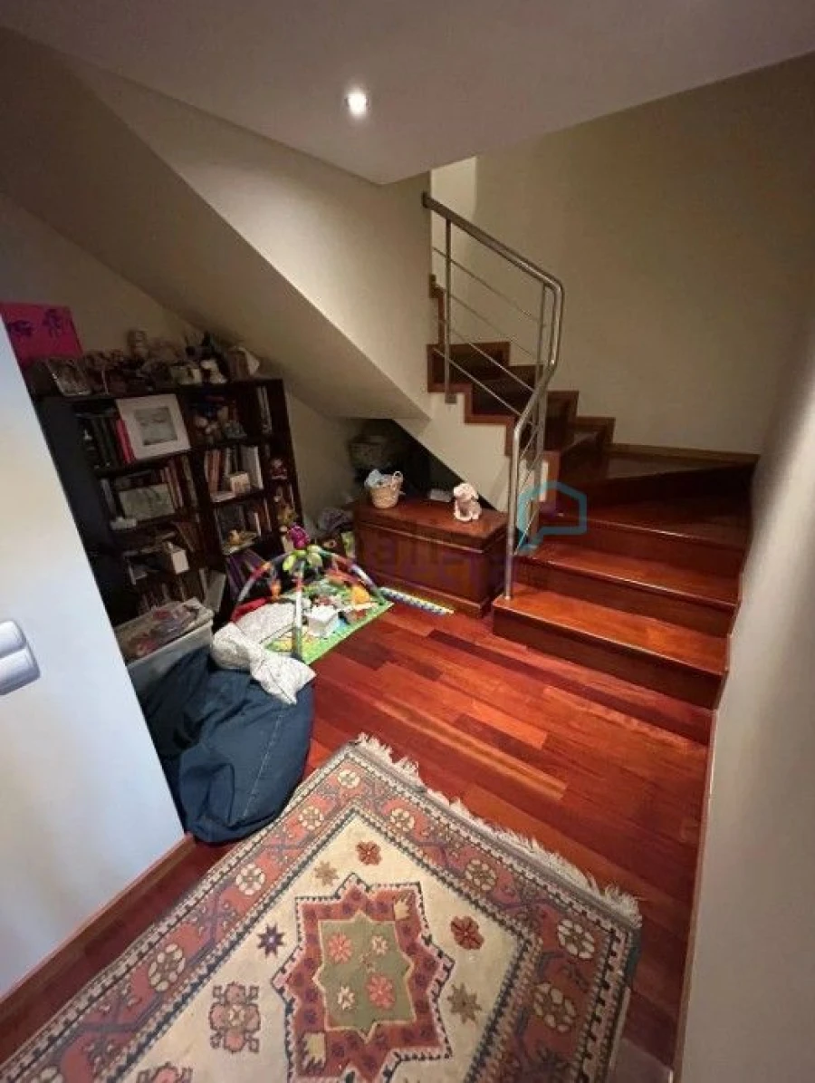 Apartamento T4 para Arrendamento em Paranhos Foto 24