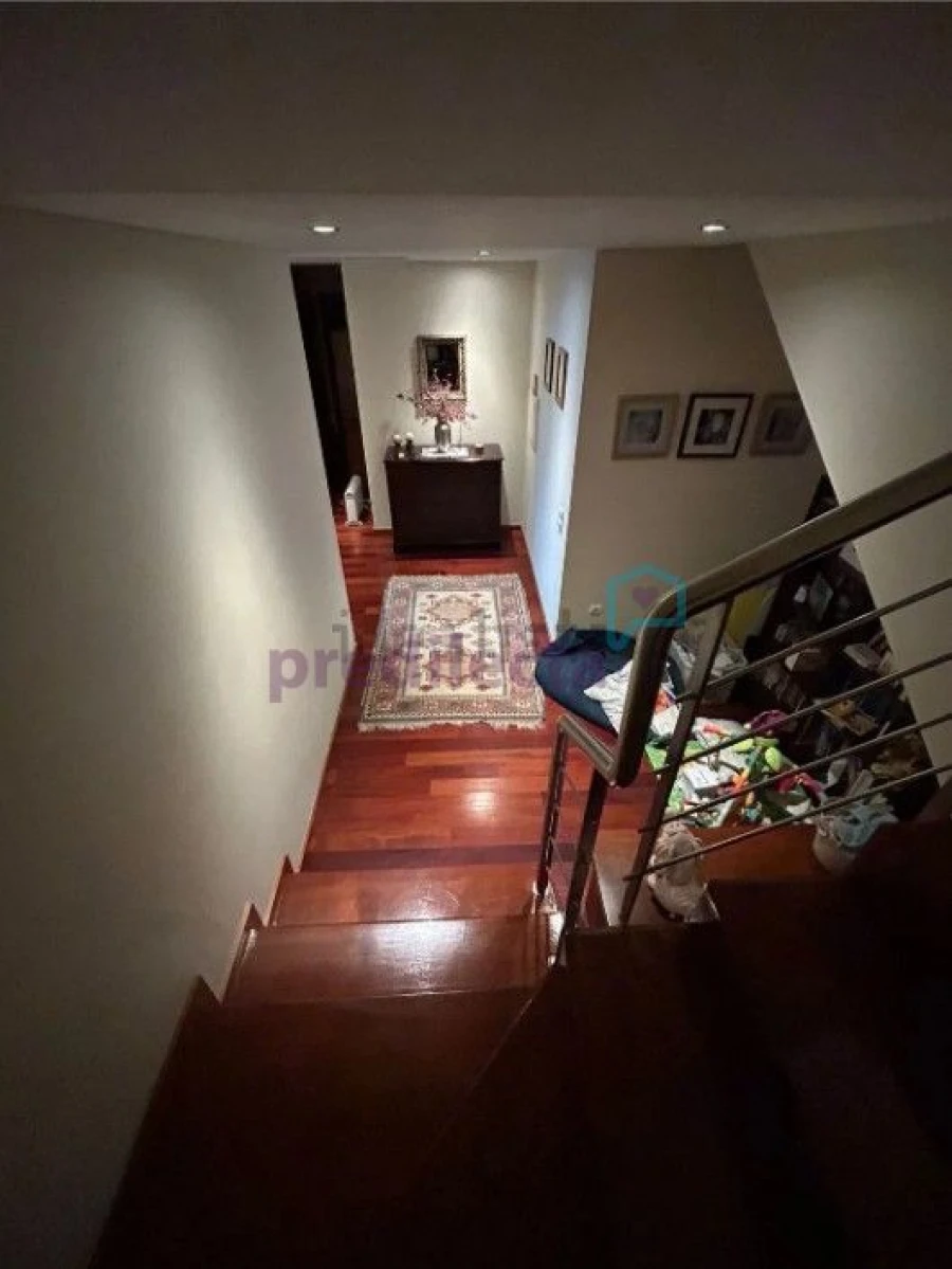 Apartamento T4 para Arrendamento em Paranhos Foto 17