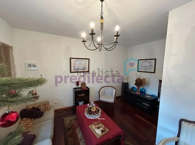 Apartamento T4 para Arrendamento em Paranhos Foto 8