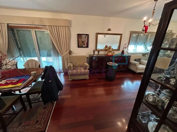 Apartamento T4 para Arrendamento em Paranhos Foto 3