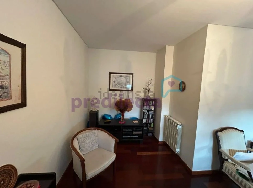 Apartamento T4 para Arrendamento em Paranhos Foto 23