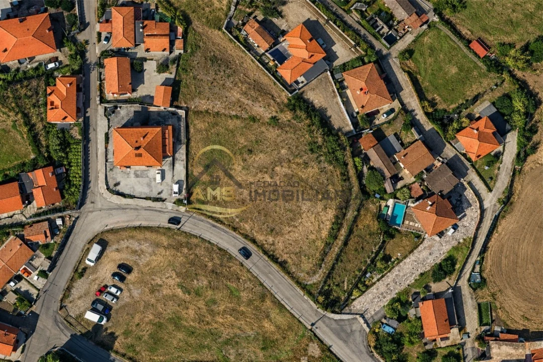 Terreno para Venda em Estorãos Foto 6