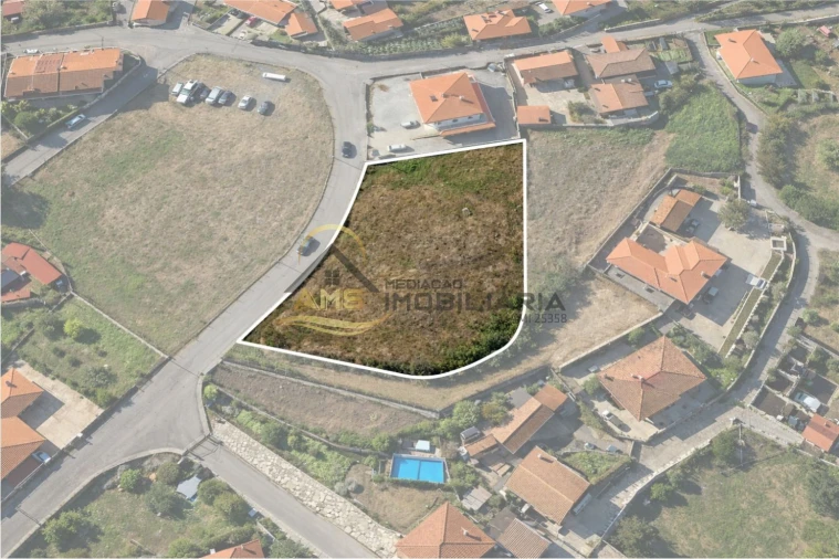 Terreno para Venda em Estorãos Foto 5