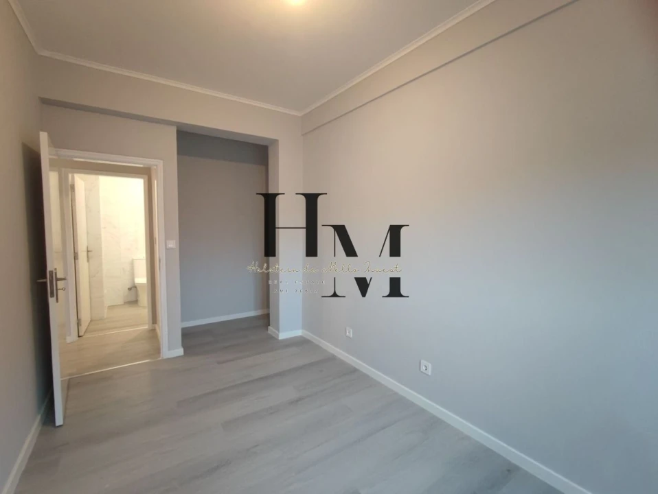 Apartamento T3 para Venda em Laranjeiro e Feijó Foto 20