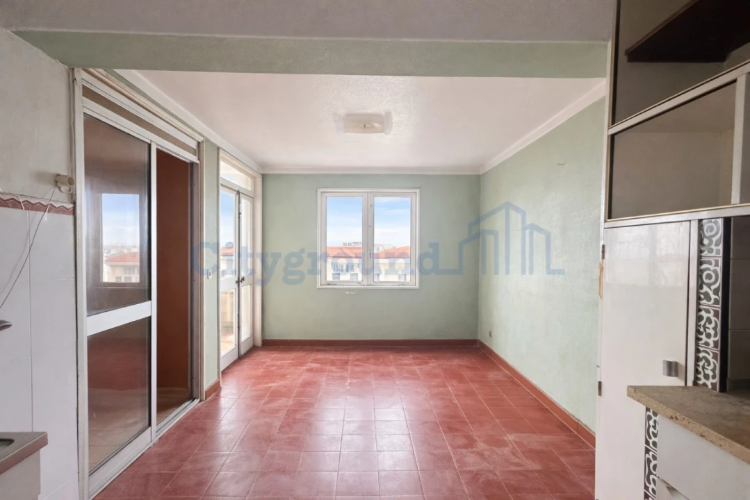 Apartamento T3 para Venda em Olivais Foto 8