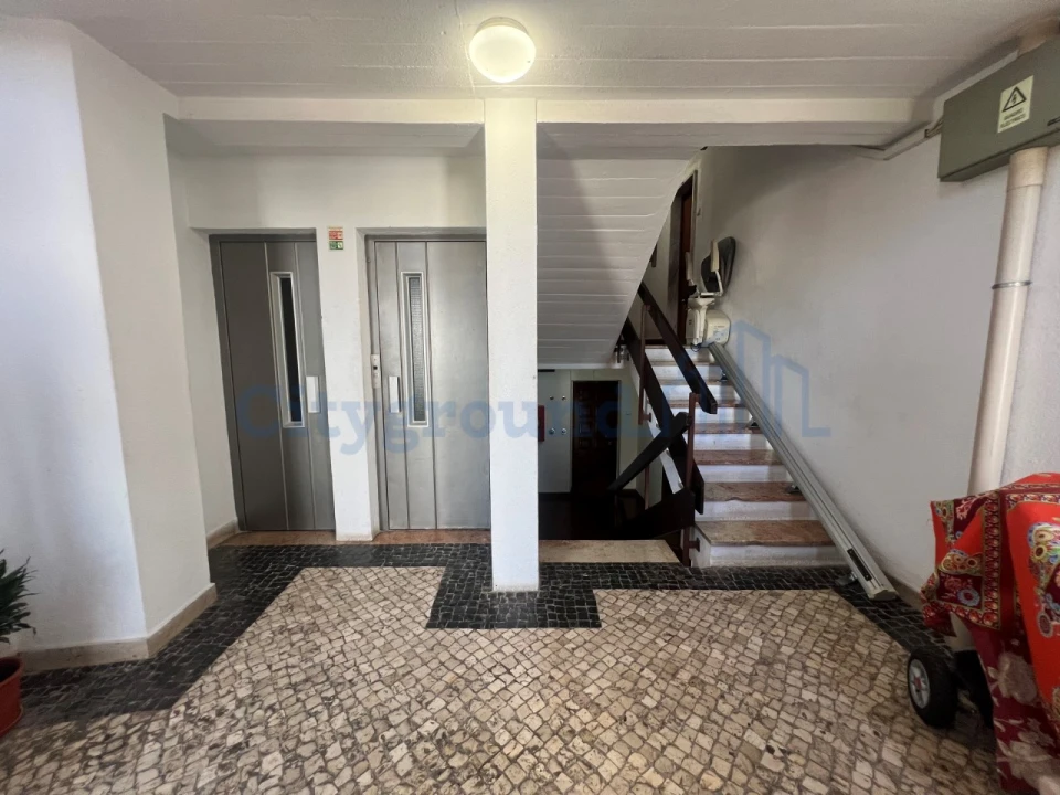 Apartamento T3 para Venda em Olivais Foto 17