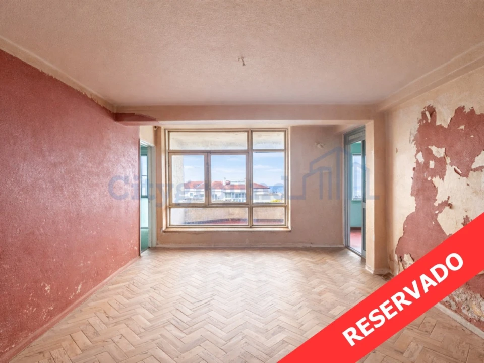 Apartamento T3 para Venda em Olivais Foto 1