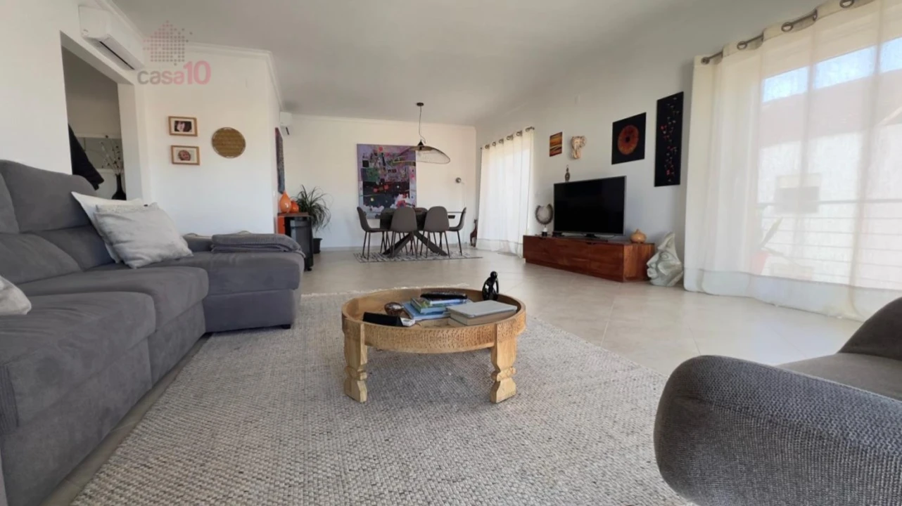 Apartamento T4 para Venda em Alcochete Foto 2