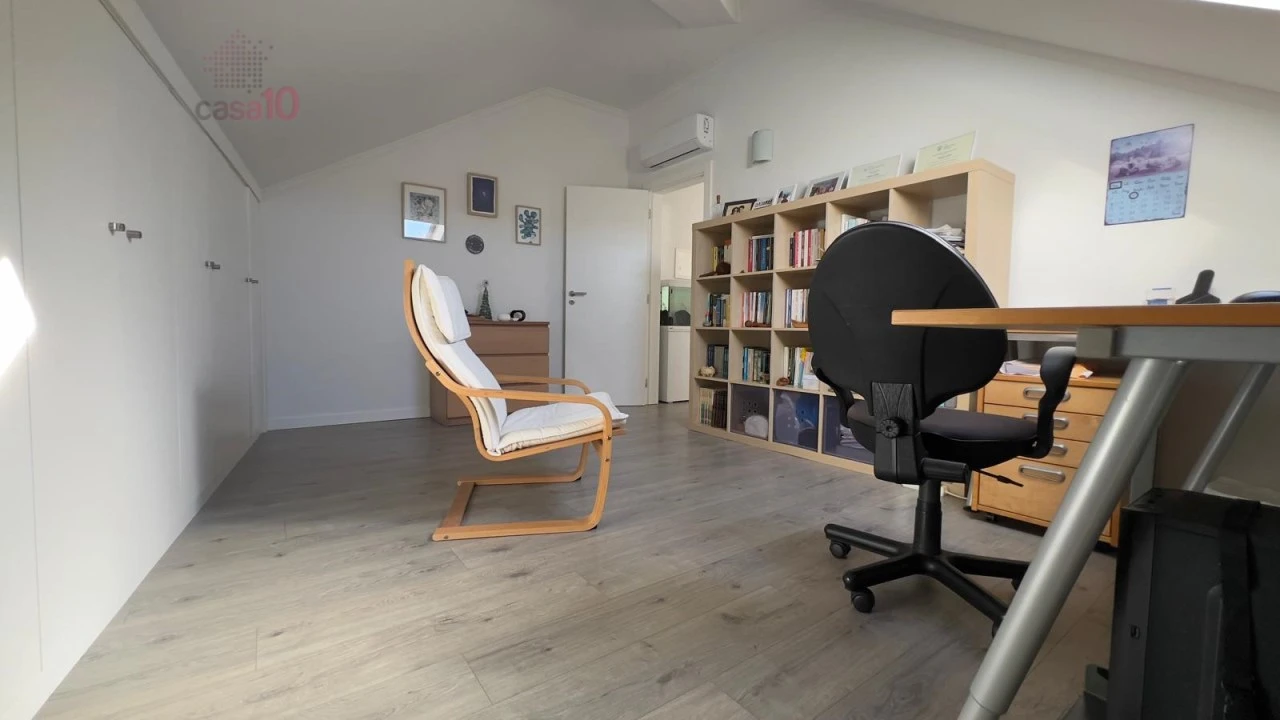 Apartamento T4 para Venda em Alcochete Foto 33