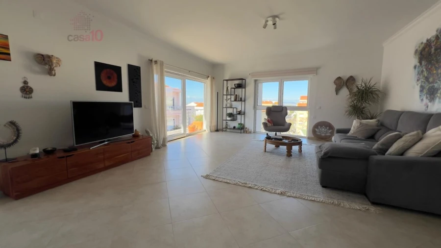 Apartamento T4 para Venda em Alcochete Foto 7