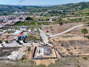 Moradia T3 para Venda em Roliça