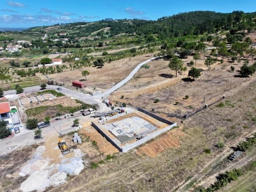 Moradia T3 para Venda em Roliça