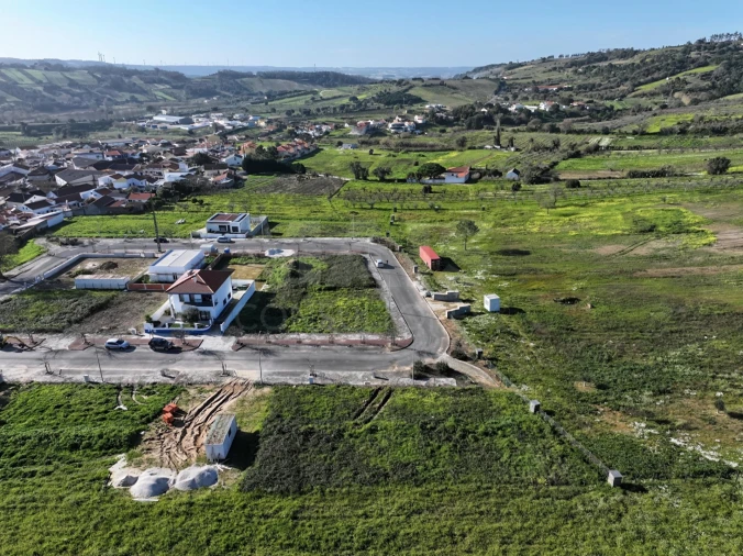 Moradia T3 para Venda em Roliça Foto 9