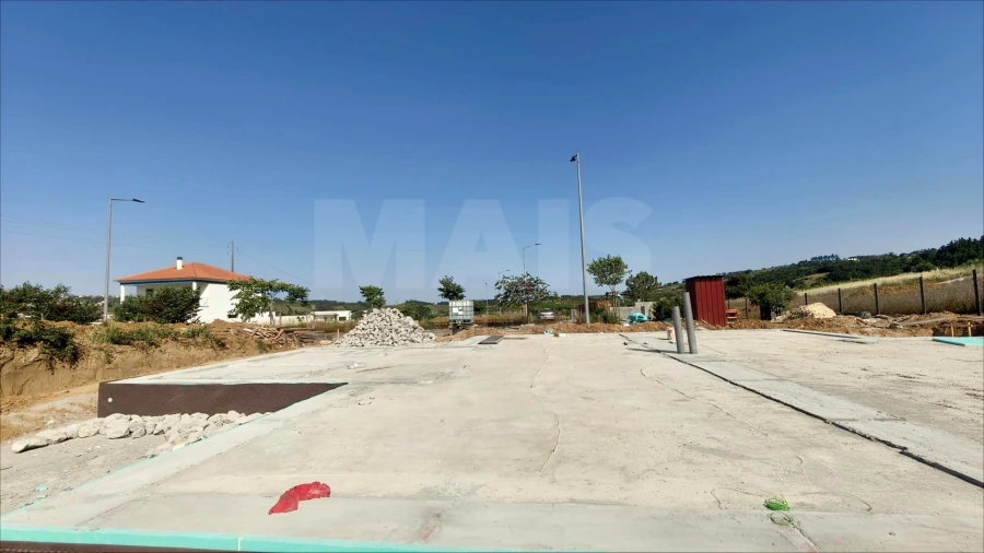Moradia T3 para Venda em Roliça Foto 12