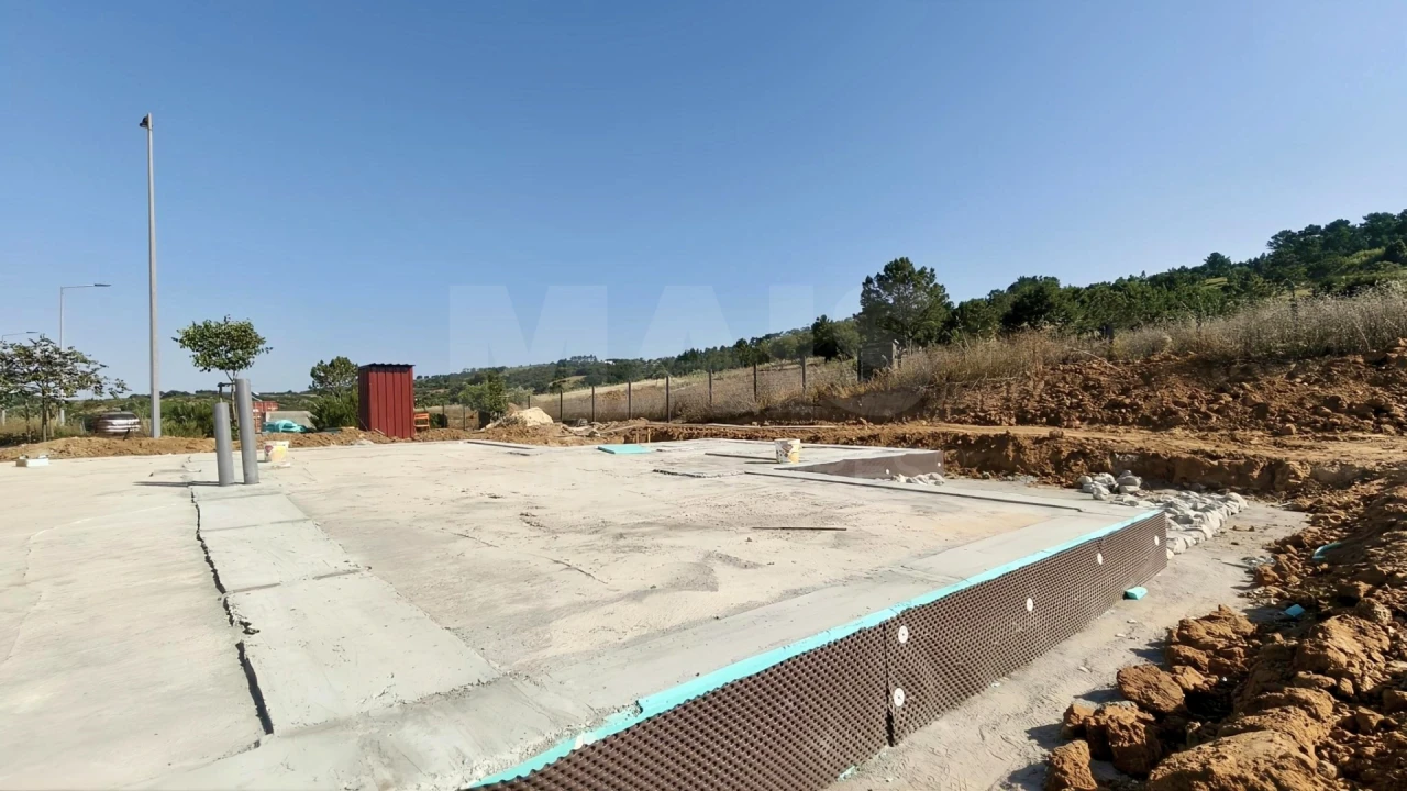 Moradia T3 para Venda em Roliça Foto 3