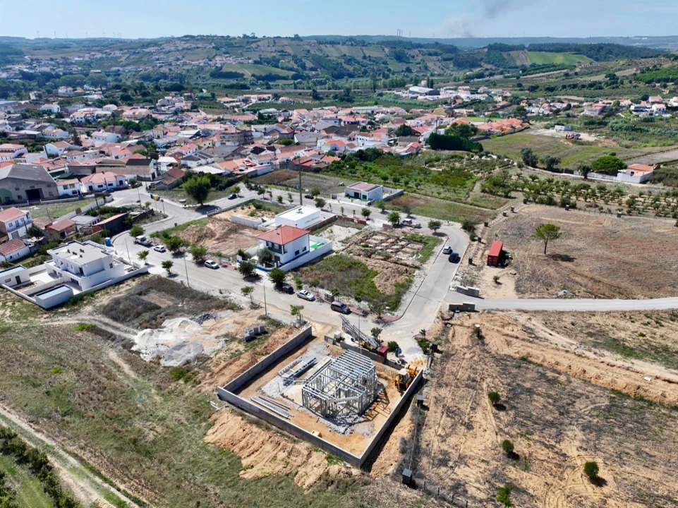 Moradia T3 para Venda em Roliça Foto 6