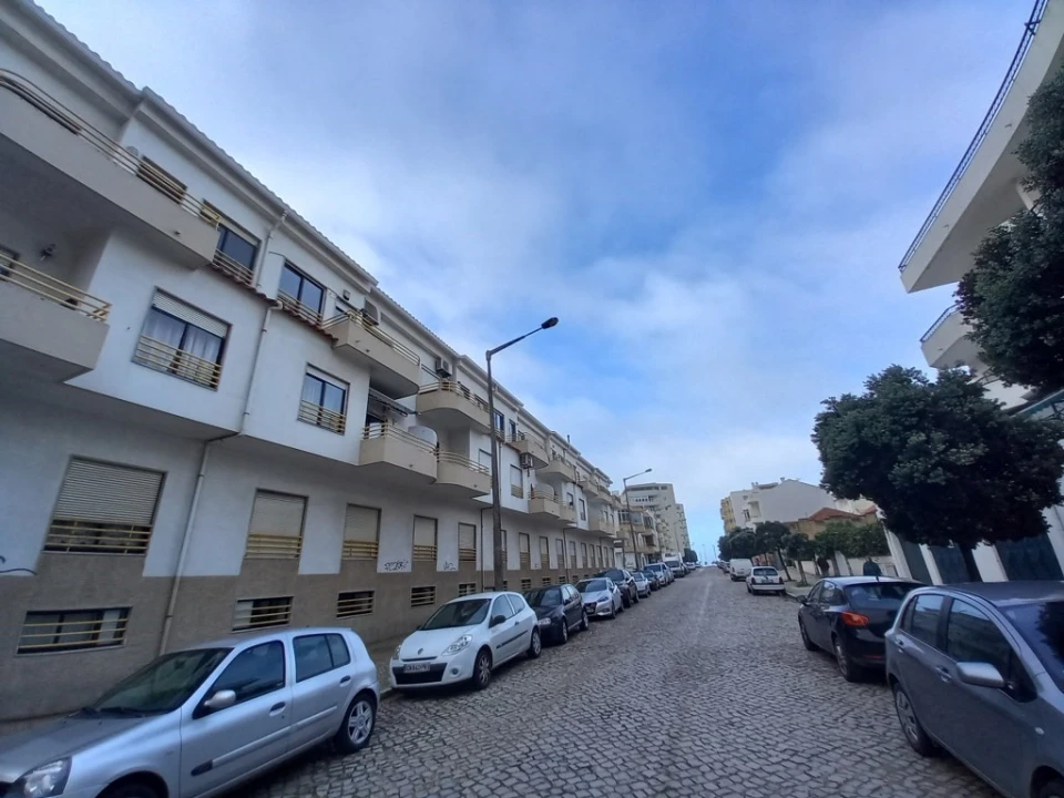 Apartamento T3 para Venda em Costa da Caparica Foto 47