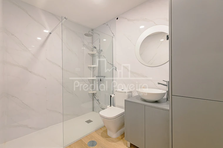 Apartamento T1 para Venda em Aver-O-Mar, Amorim e Terroso Foto 9