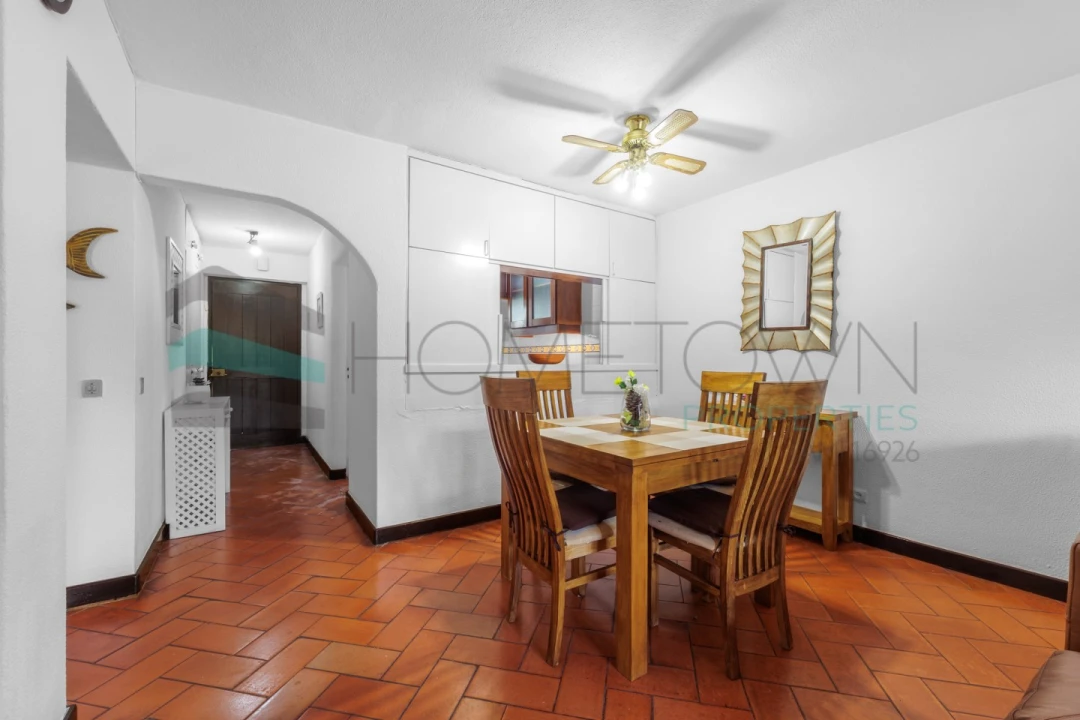 Apartamento T2 para Venda em Quarteira Foto 5