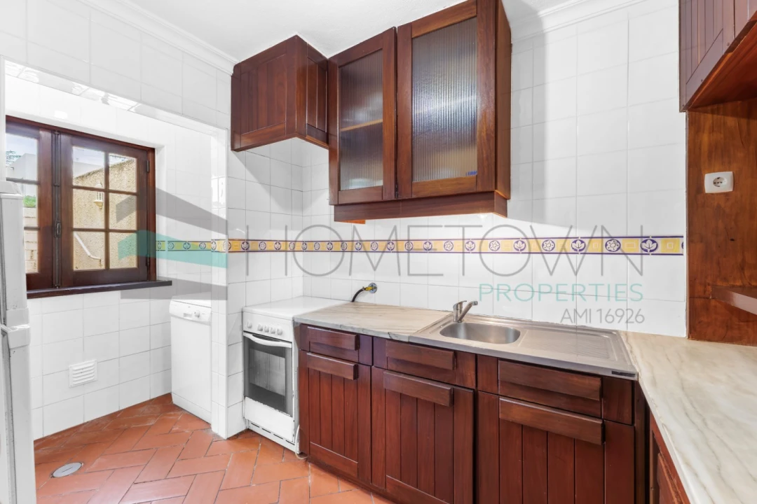 Apartamento T2 para Venda em Quarteira Foto 13