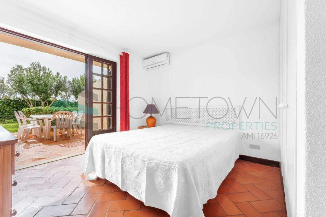 Apartamento T2 para Venda em Quarteira Foto 18