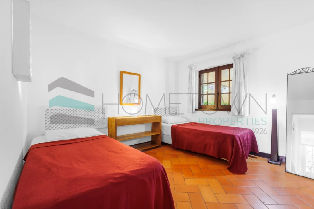 Apartamento T2 para Venda em Quarteira Foto 23