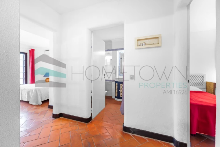 Apartamento T2 para Venda em Quarteira Foto 22