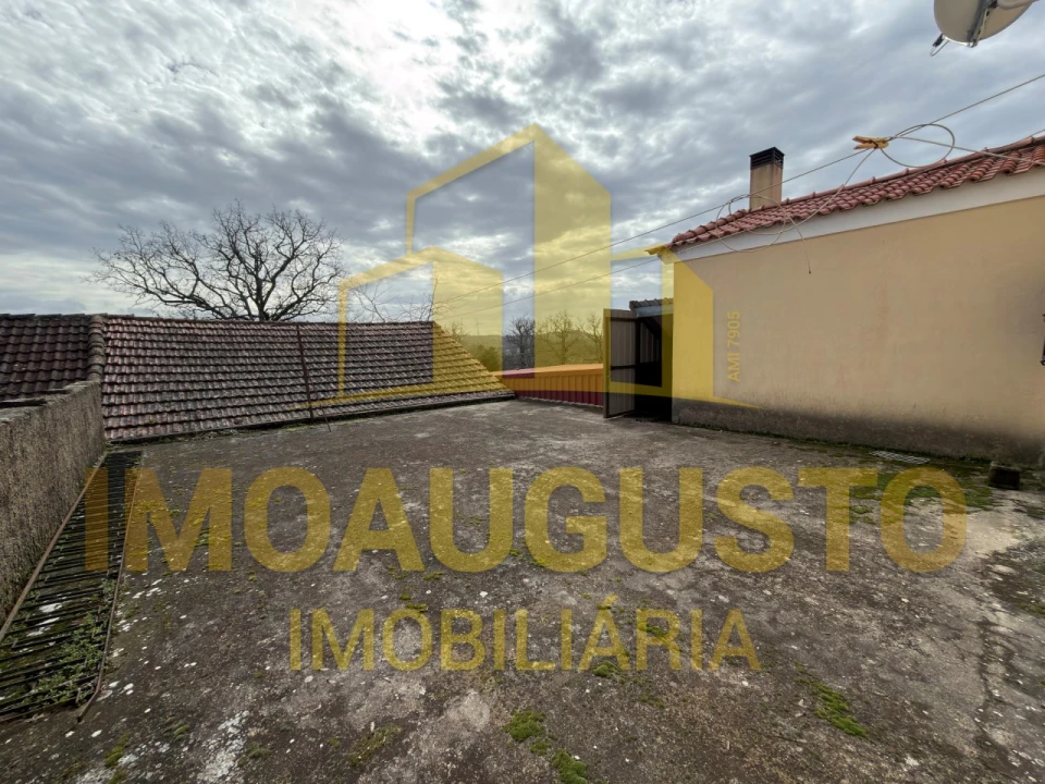 Moradia T3 para Venda em Pousafoles do Bispo, Pena Lobo e Lomba Foto 13