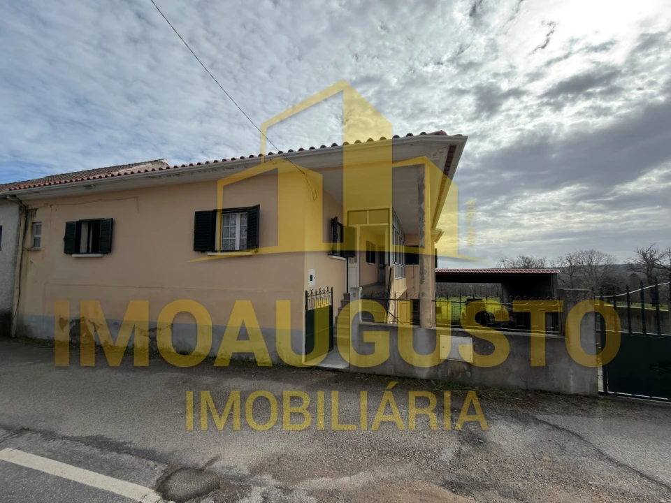 Moradia T3 para Venda em Pousafoles do Bispo, Pena Lobo e Lomba Foto 3