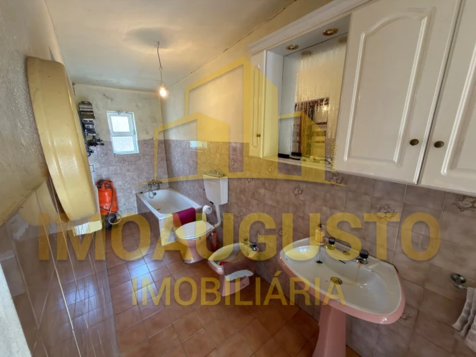 Moradia T3 para Venda em Pousafoles do Bispo, Pena Lobo e Lomba Foto 12