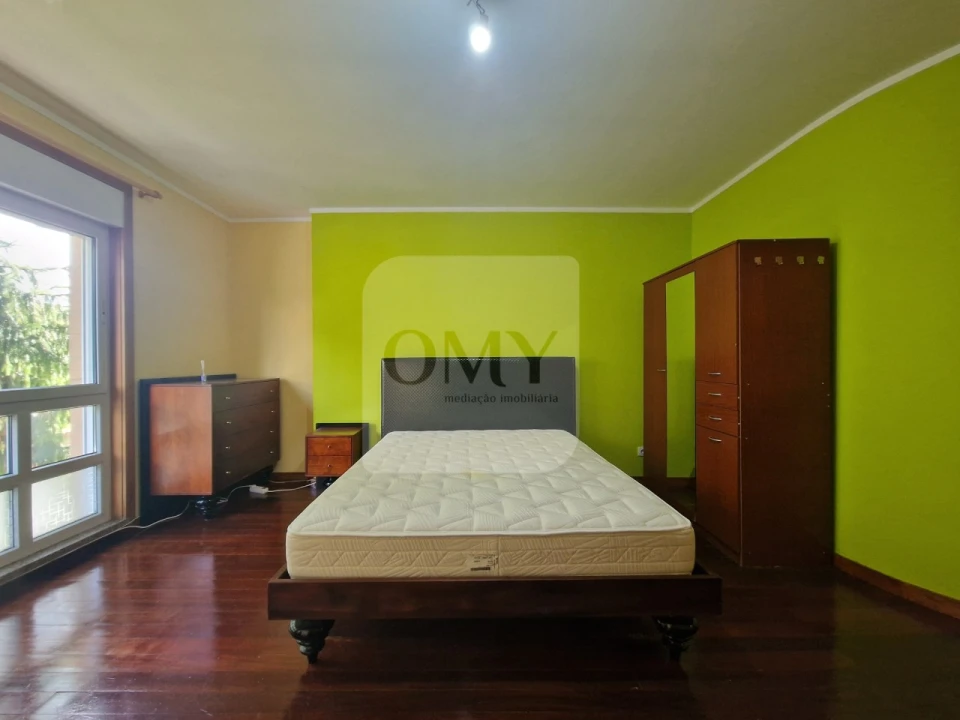 Quarto para Arrendamento em Mateus Foto 3