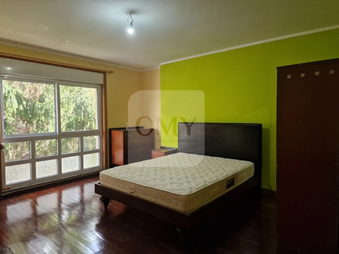 Quarto para Arrendamento em Mateus