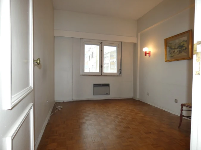 Apartamento T3 para Venda em Benfica Foto 8