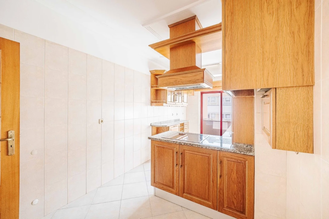 Apartamento T2 para Venda em Mafra Foto 8