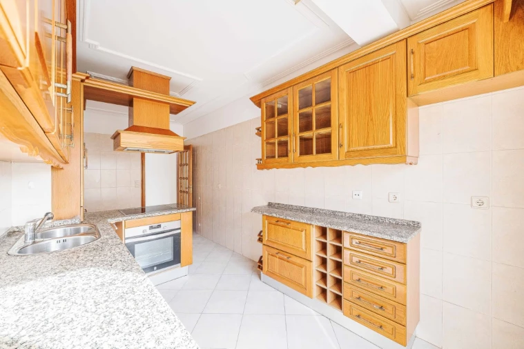 Apartamento T2 para Venda em Mafra Foto 7