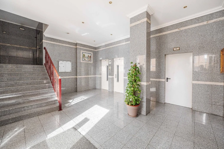 Apartamento T2 para Venda em Mafra Foto 41