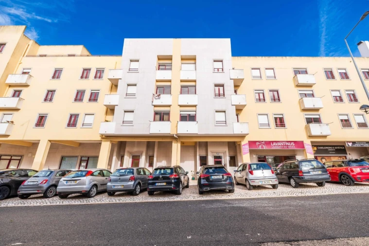 Apartamento T2 para Venda em Mafra Foto 45