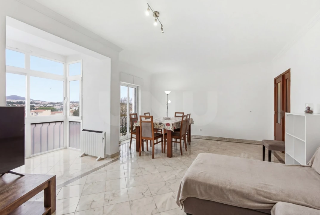 Apartamento T3 para Venda em Alcabideche Foto 5