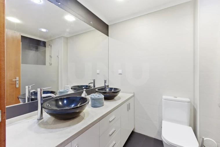 Apartamento T3 para Venda em Alcabideche Foto 11