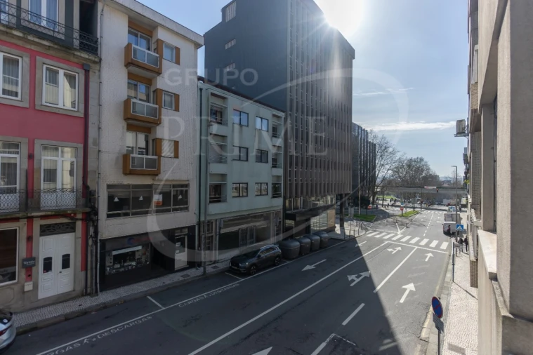 Apartamento T1 para Arrendamento em Cedofeita, Santo Ildefonso, Sé, Miragaia, São Nicolau e Vitória Foto 7