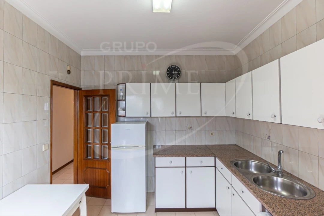 Moradia T3 para Arrendamento em Baguim do Monte (Rio Tinto) Foto 27