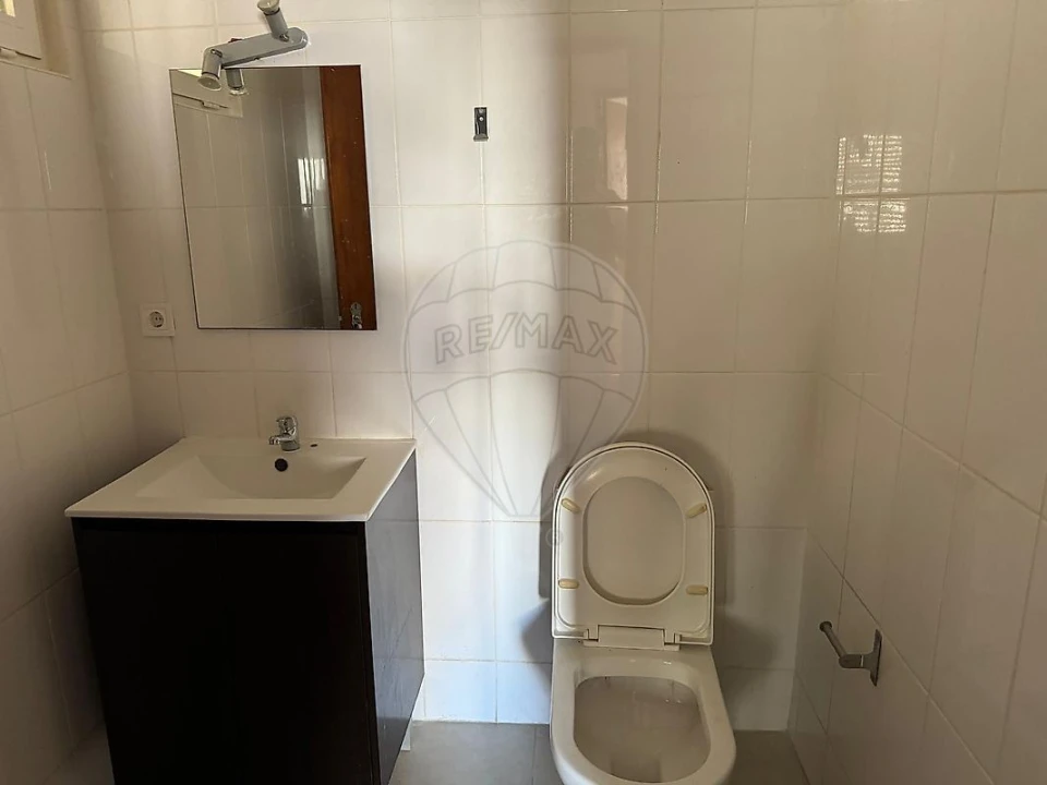 Apartamento T4 para Venda em Portimão Foto 27