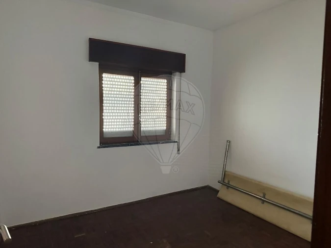 Apartamento T4 para Venda em Portimão Foto 7