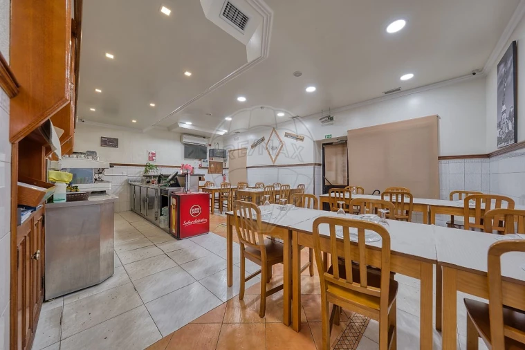 Negócio para Venda em Vila Chã de Ourique